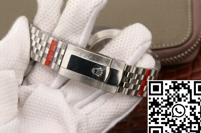 Factory Rolex Dial EW Diamond-set M126300 Datejust 0223